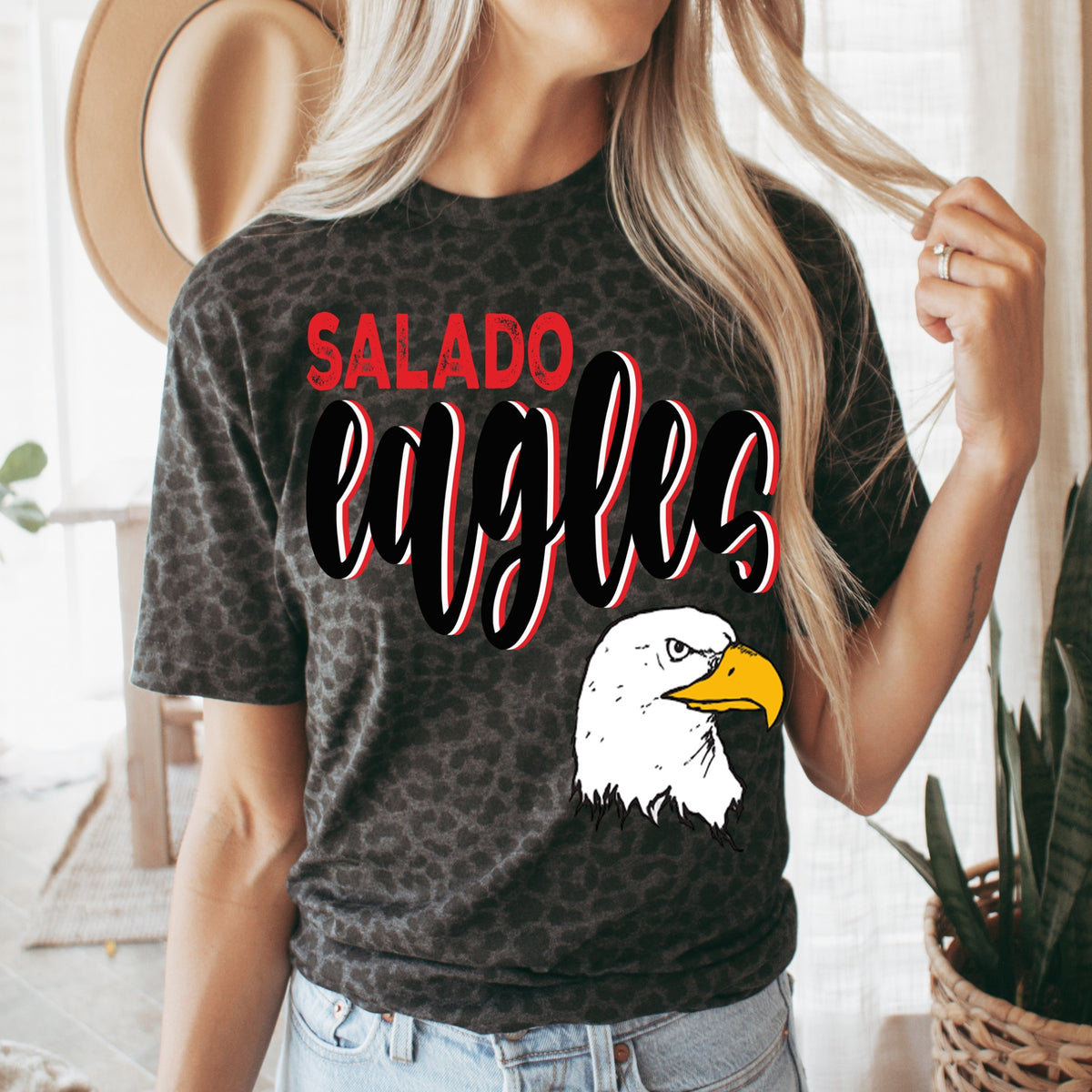 Salado Eagles retro Design – Pink Bulldog Boutique
