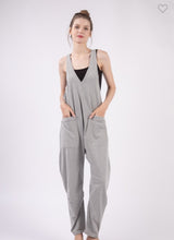 Load image into Gallery viewer, Knit jumpsuit w/ pockets
