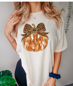 Faux glitter leopard bow pumpkin tee