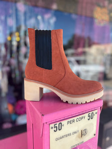 Nora- Camel chunky heel ankle booties